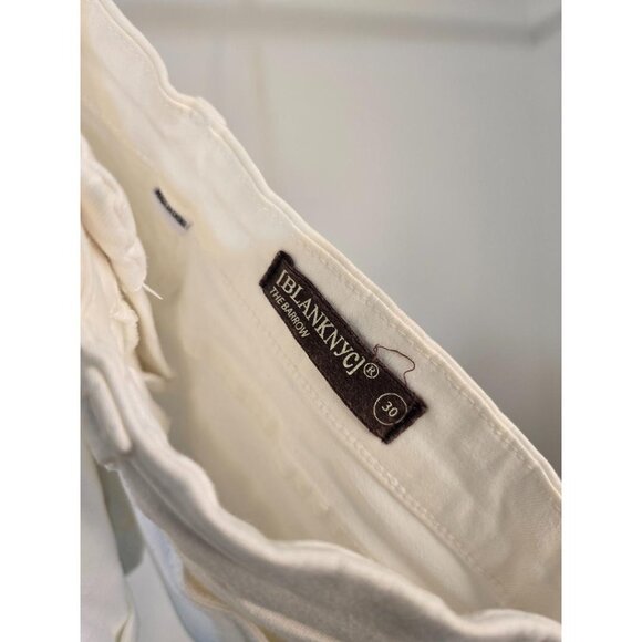 BlankNYC White Cutoff Stretchy HighRise Short Shorts 'the barrow' 30 - Picture 7 of 9